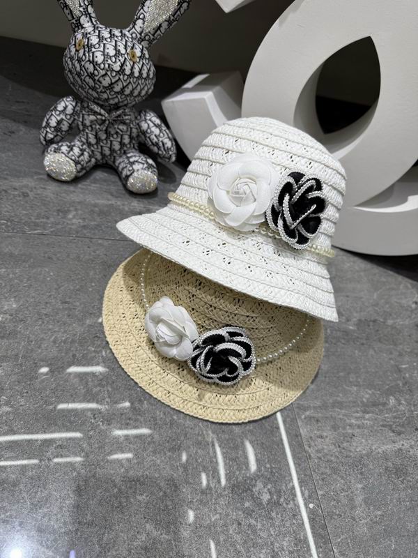 Chanel top hat dx231